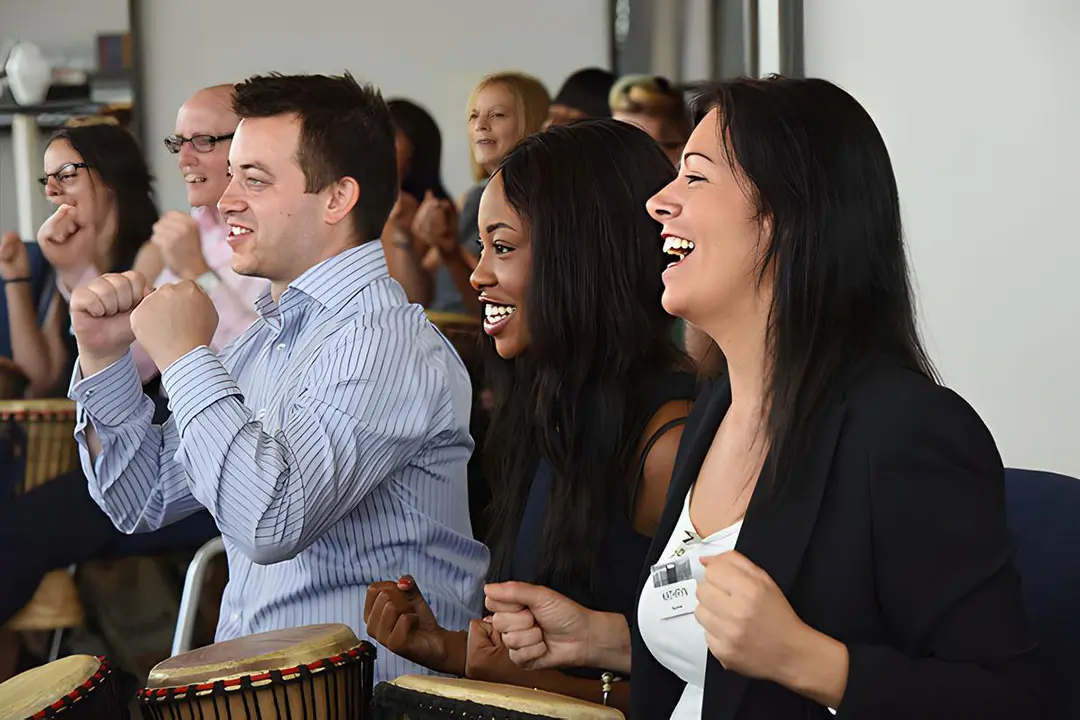 drum cafe smiling motivated audience